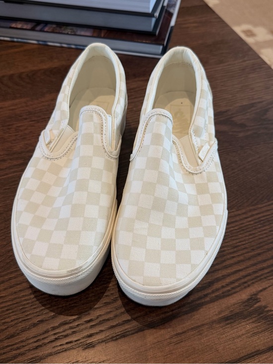 Vans Shoes - Women's Size 10 Vans White Canvas platform Slip-On Sneakers